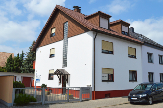 Gepflegtes 3-Familienhaus in KA-Neureut